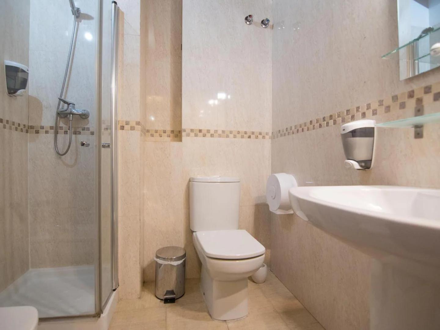 Tuguest Atico Gracia Apartment Granada Bagian luar foto